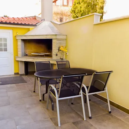 Bosankic Apartment Pula